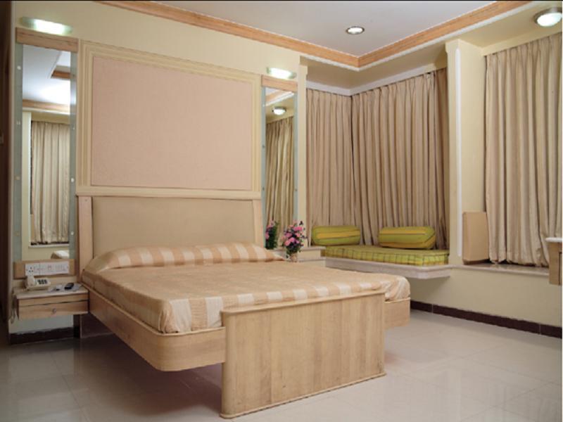 Hotel Suncity Apollo - Gateway Of India Mumbai Exterior foto